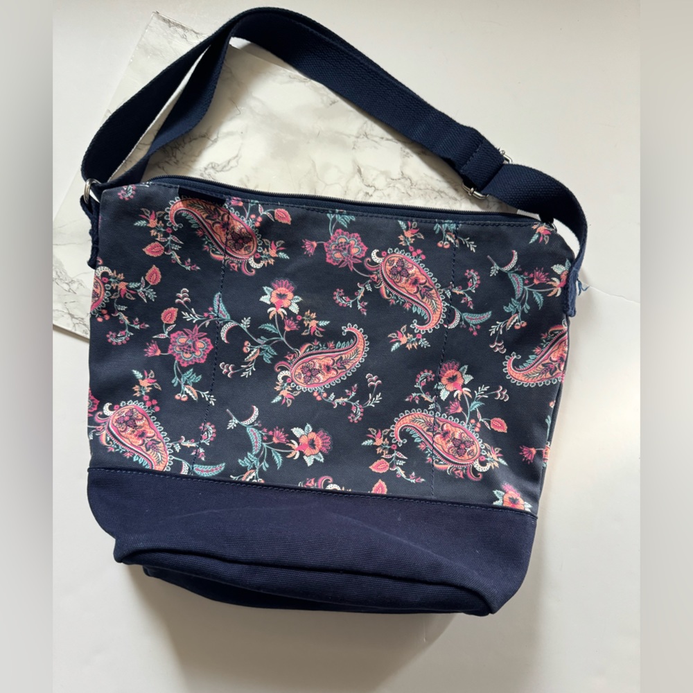 Lands End Paisley shoulder bag with adjustable strap .